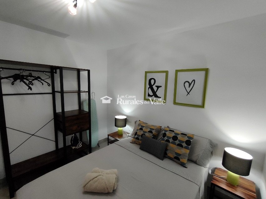 Bonito apartamento para 4 personas a 10 minutos del centro de Granada en Otura.