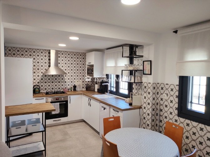 Bonito apartamento para 4 personas a 10 minutos del centro de Granada en Otura.