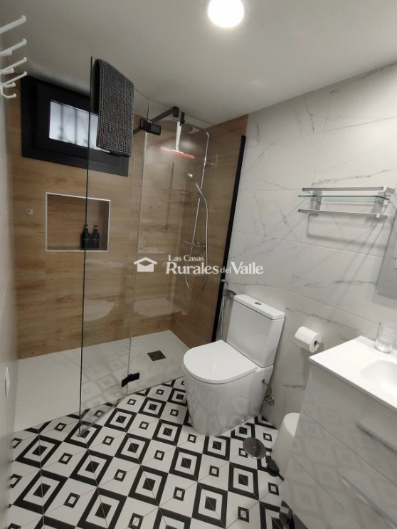 Bonito apartamento para 4 personas a 10 minutos del centro de Granada en Otura.