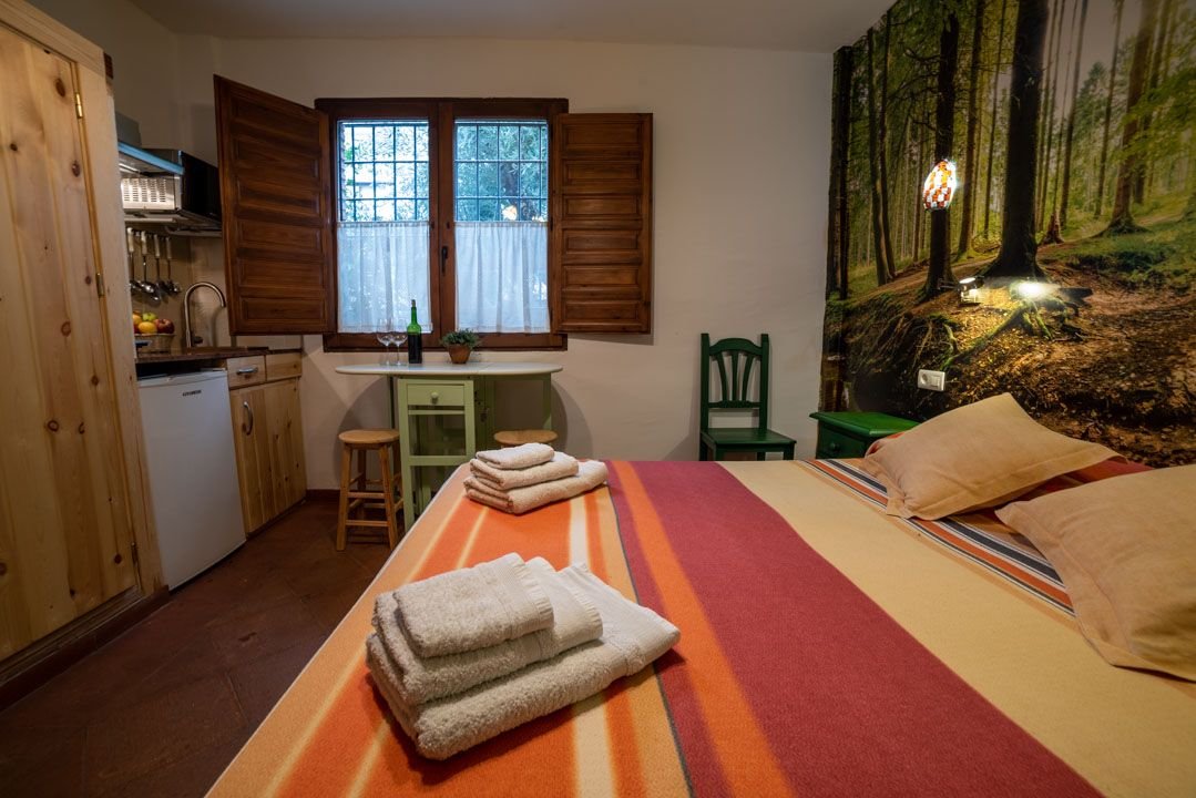 Z. Coqueto y cálido apartamento rural para dos personas en pleno casco antiguo de Nigüelas.