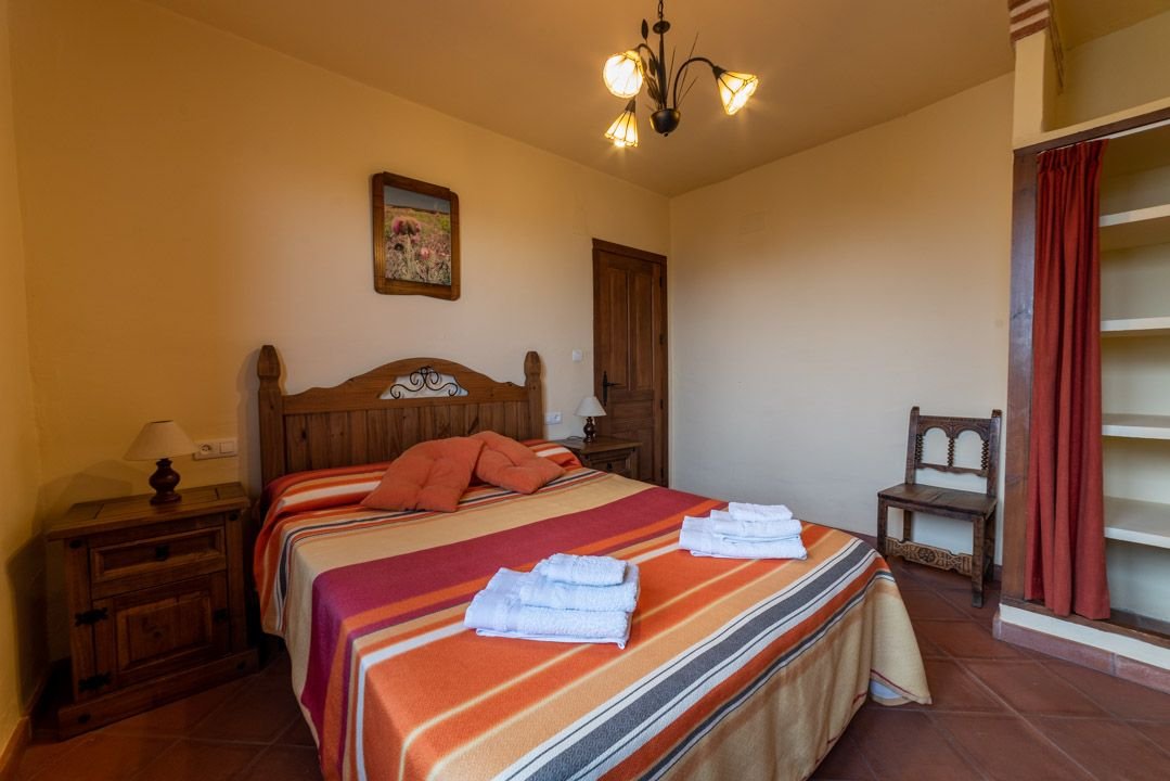 J. Coqueto y bonito apartamento rural en Granada situado en el casco antiguo de Nigüelas para 2 personas.