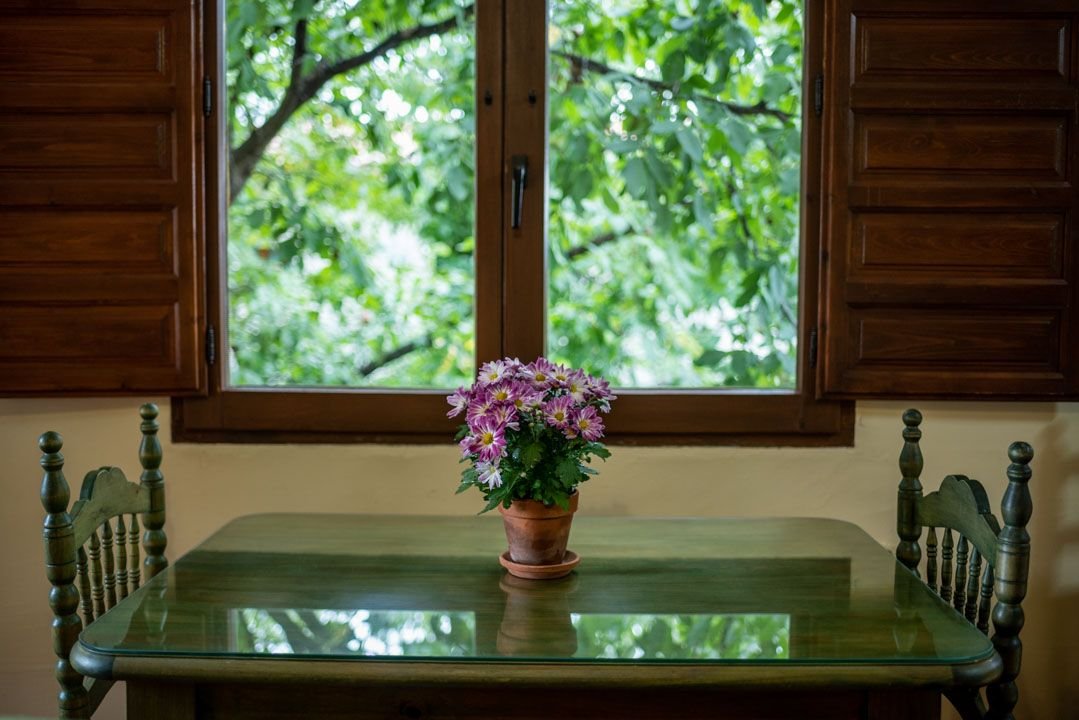J. Coqueto y bonito apartamento rural en Granada situado en el casco antiguo de Nigüelas para 2 personas.
