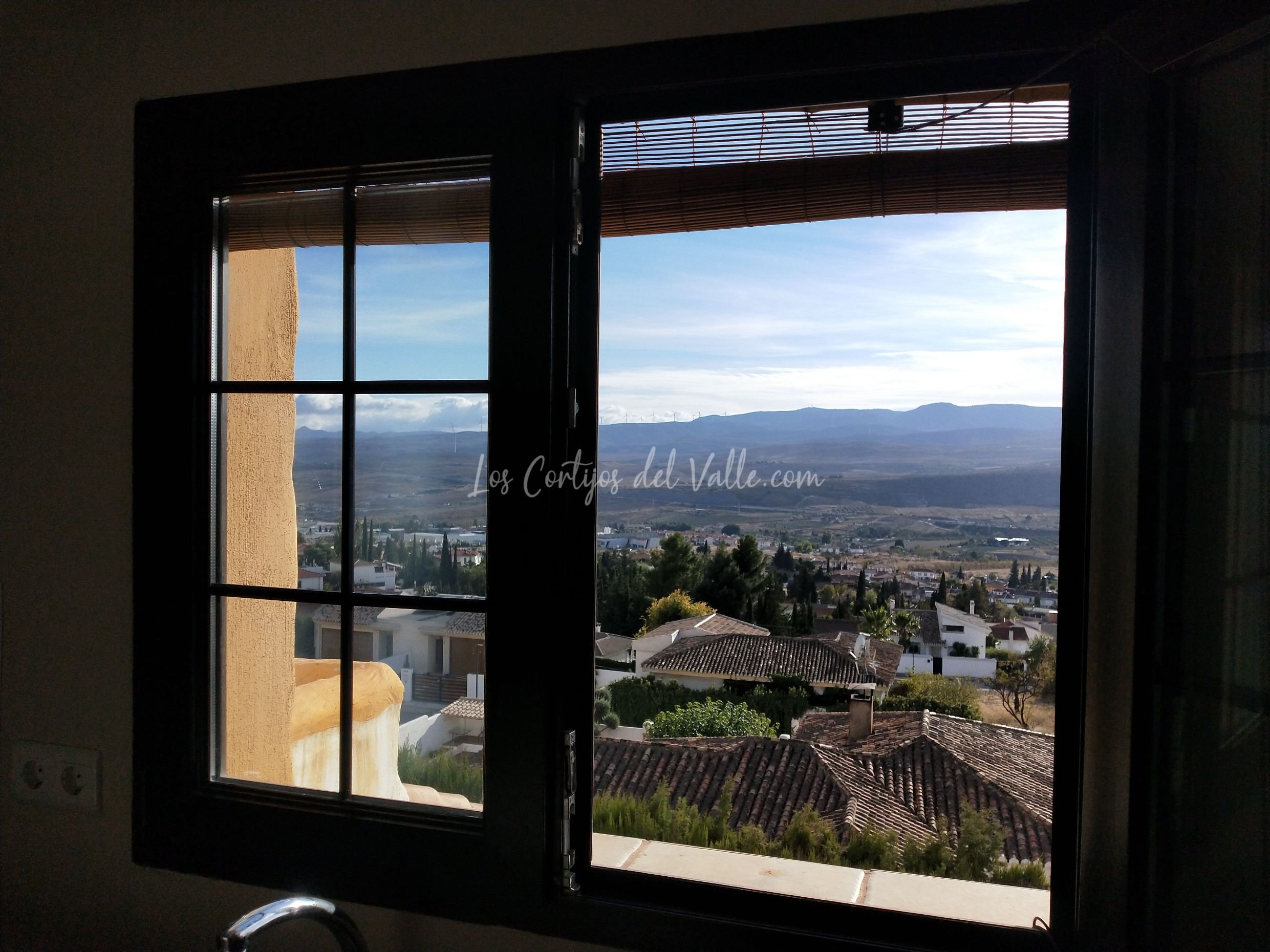 Hermoso apartamento rural para 4 personas a diez minutos de la capital de Granada.