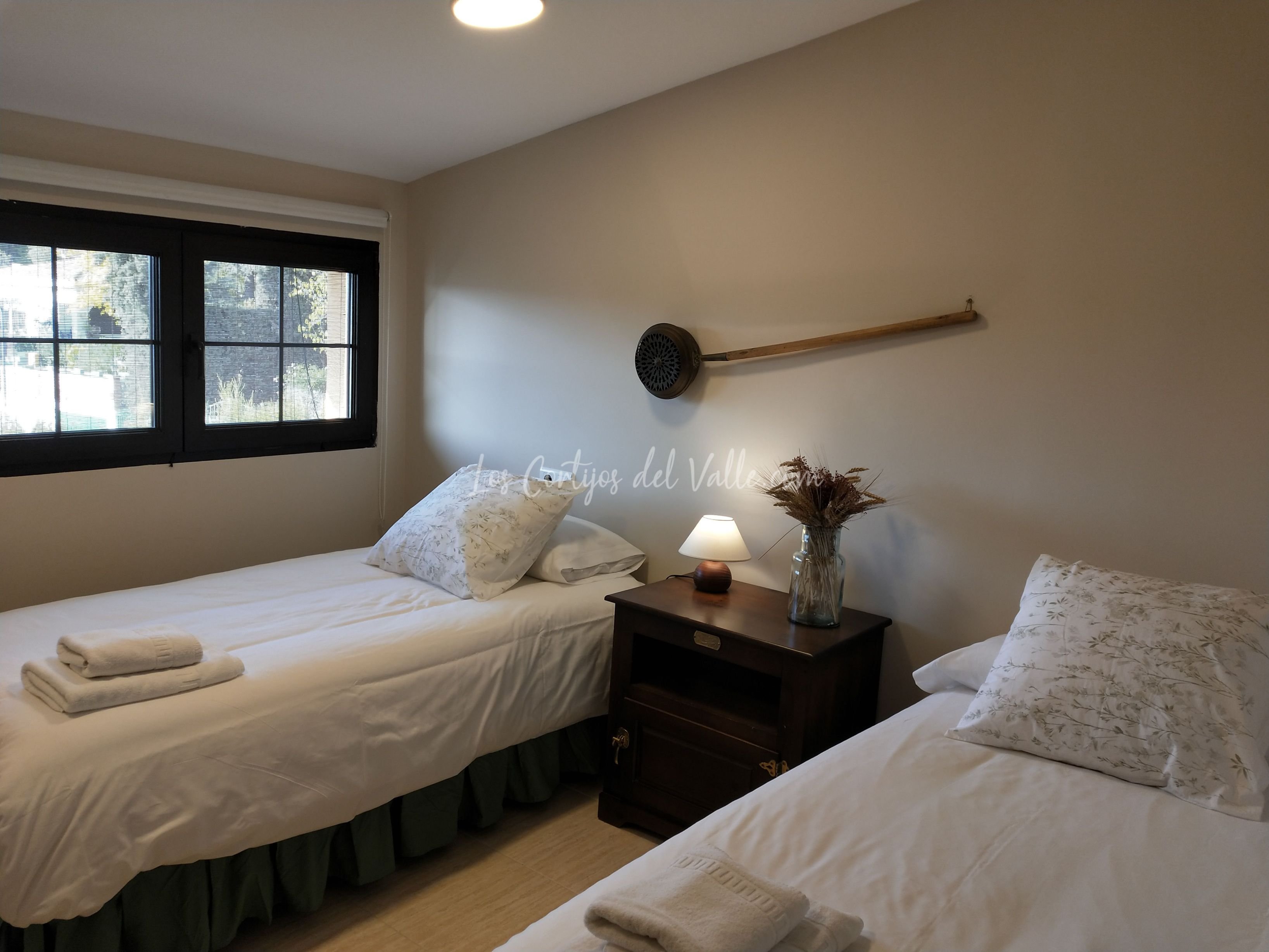 Hermoso apartamento rural para 4 personas a diez minutos de la capital de Granada.