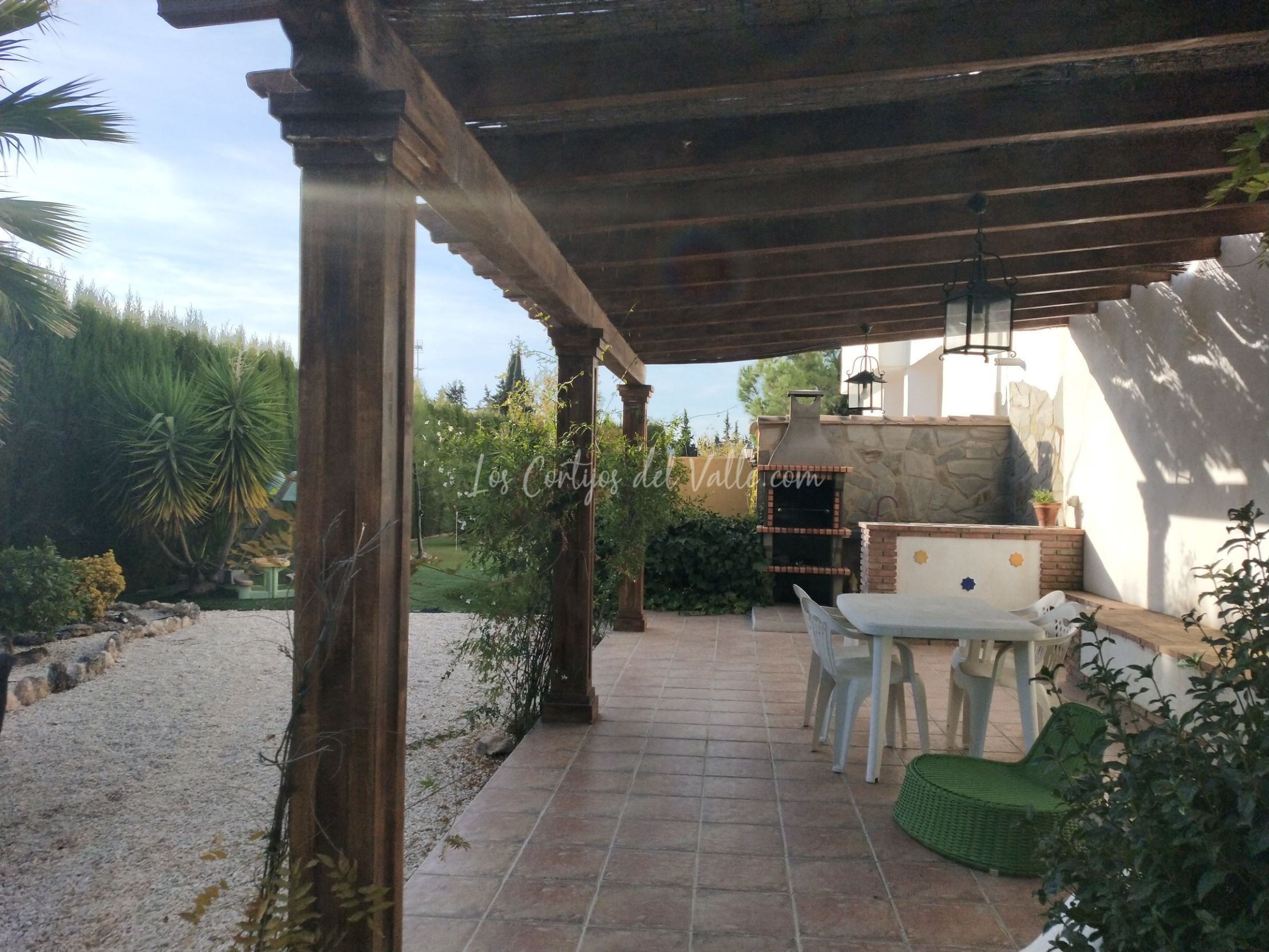 Hermoso apartamento rural para 4 personas a diez minutos de la capital de Granada.