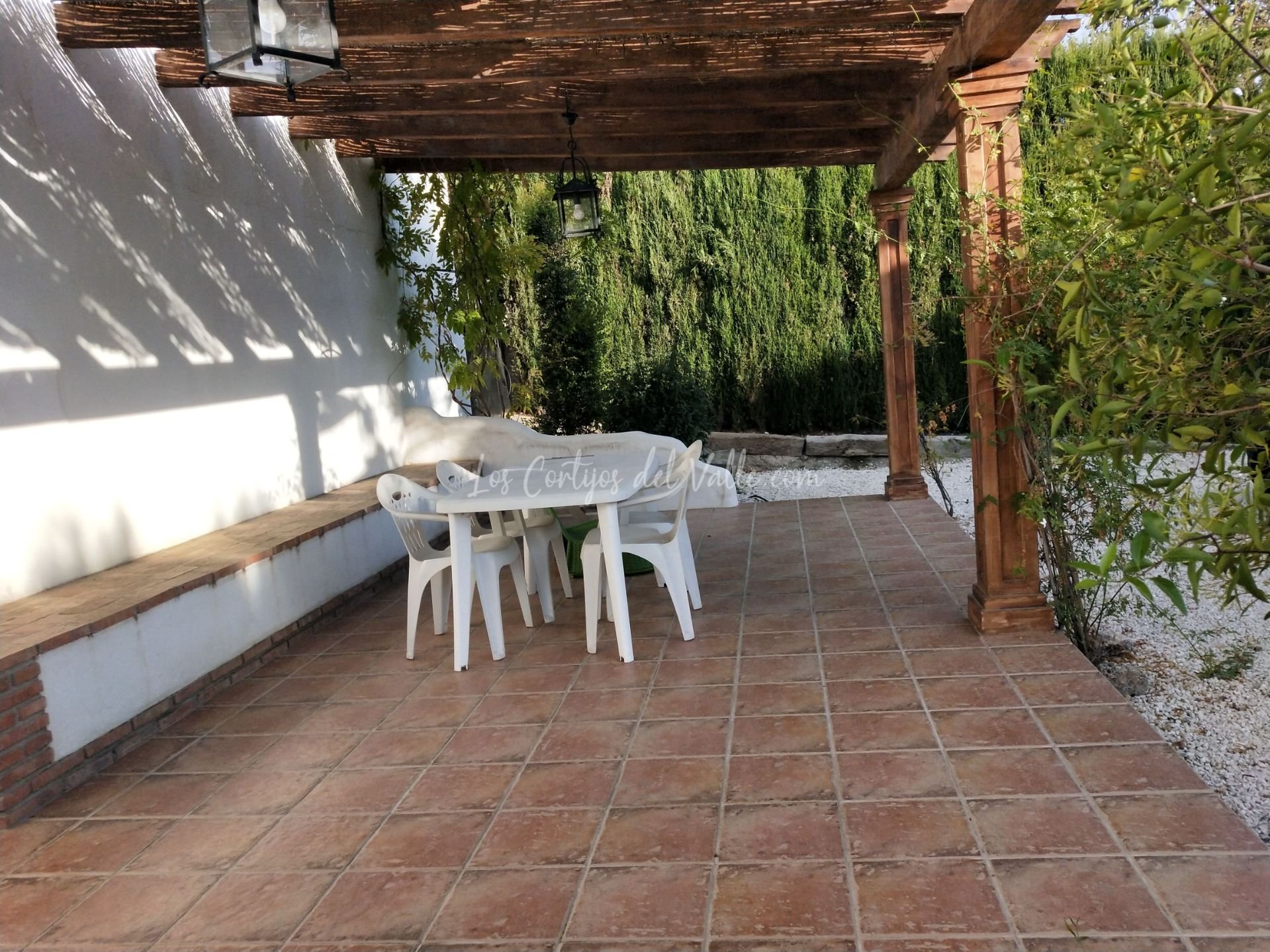 Hermoso apartamento rural para 4 personas a diez minutos de la capital de Granada.