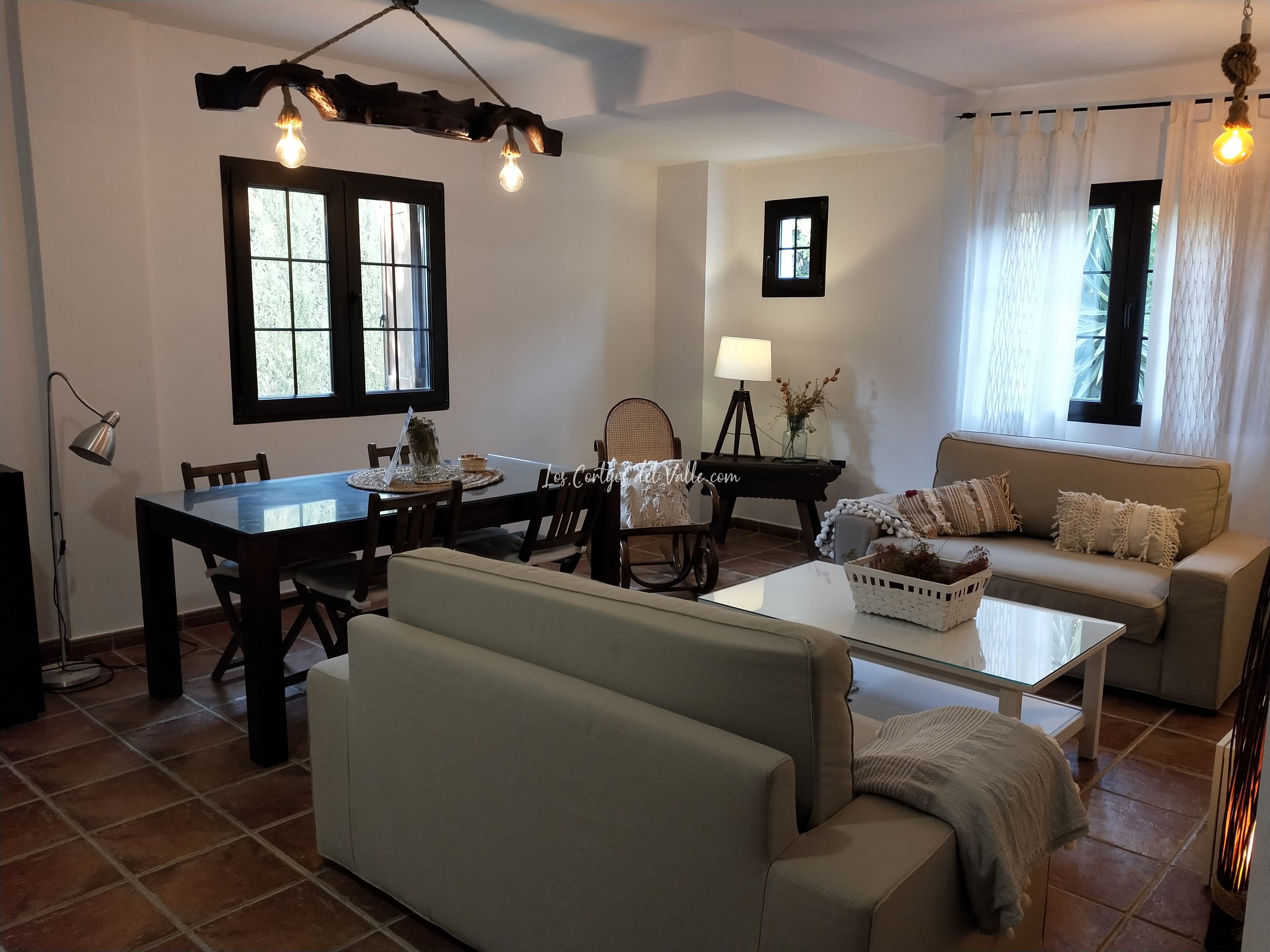 Bonito apartamento rural para 4 personas a pocos minutos de Granada.