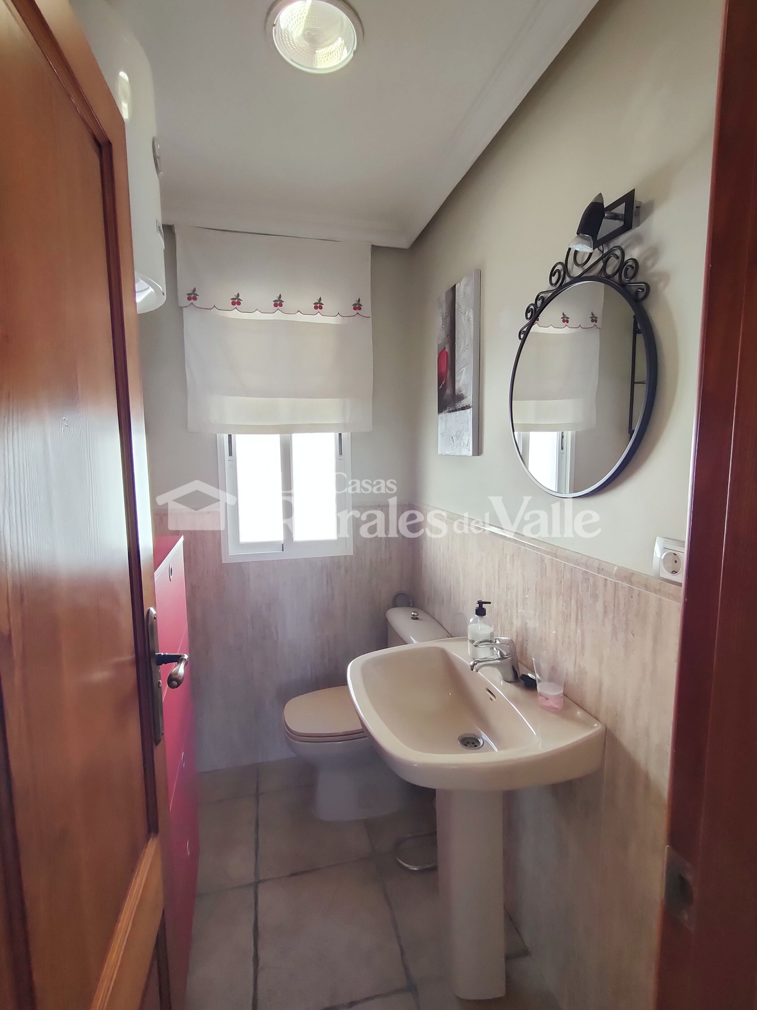 Coqueto y espléndido apartamento en plena línea de playa en salobreña.