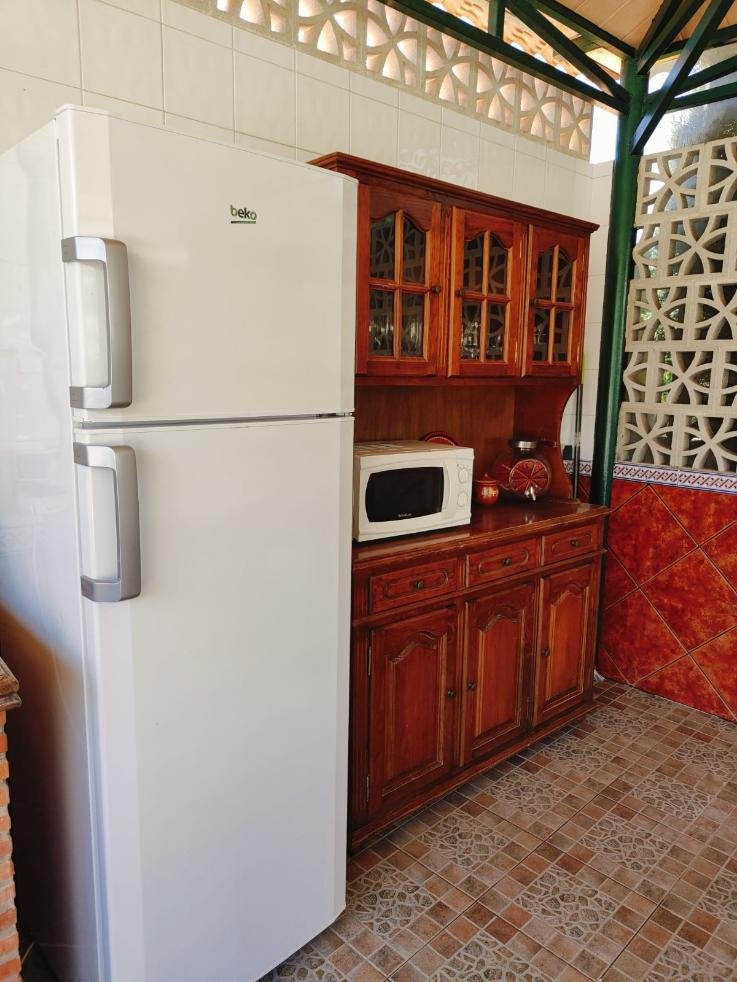 Precioso chalet en Órgiva en un entorno tranquilo y muy cerca del casco urbano