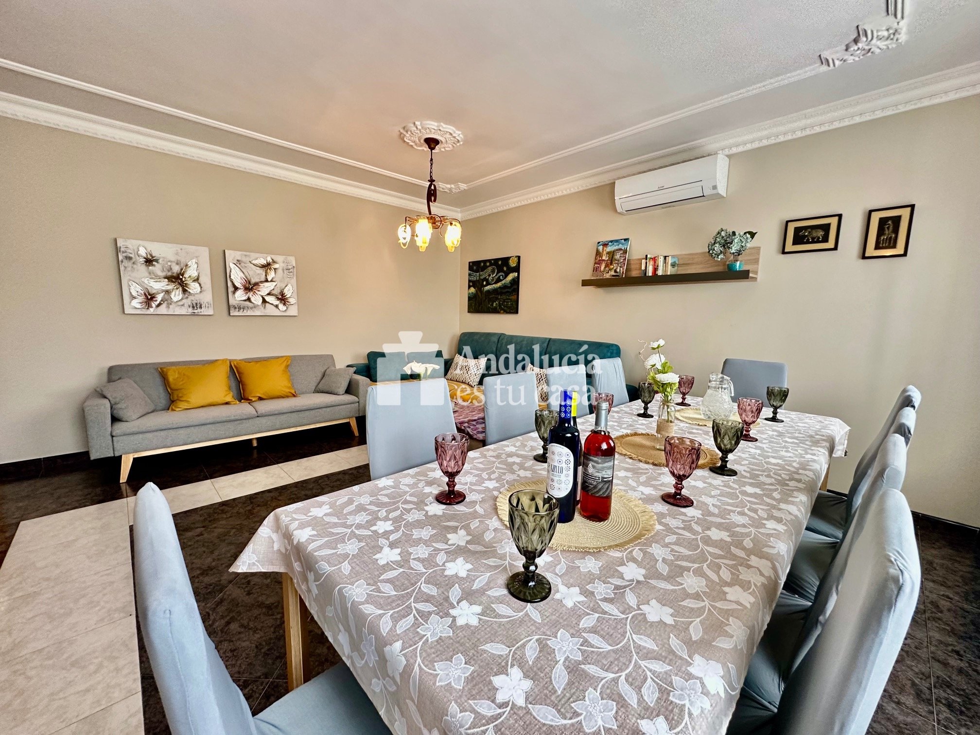 Precioso chalet en Órgiva en un entorno tranquilo y muy cerca del casco urbano