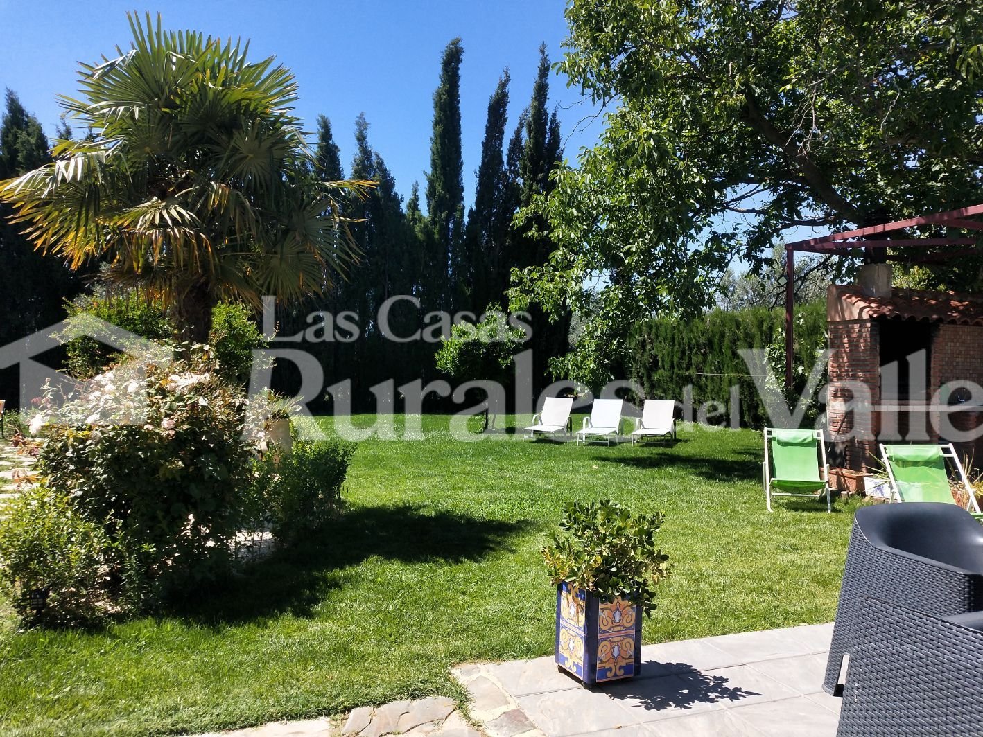 Encantadora casa rural en Granada a los pies de la Sierra de Nigüelas.