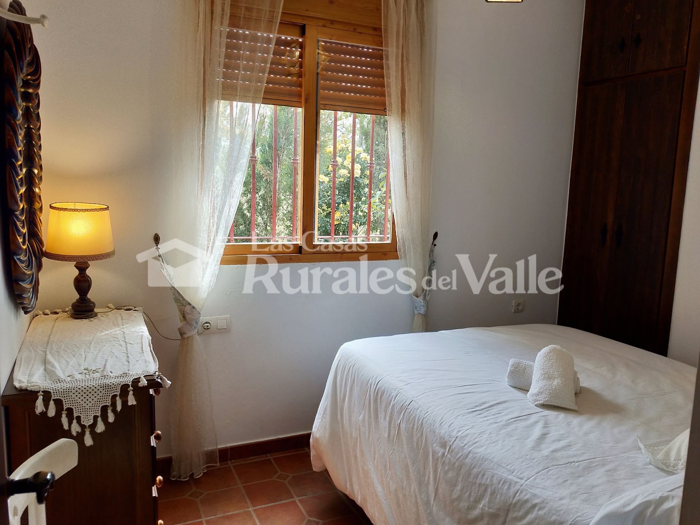 Encantadora casa rural en Granada a los pies de la Sierra de Nigüelas.