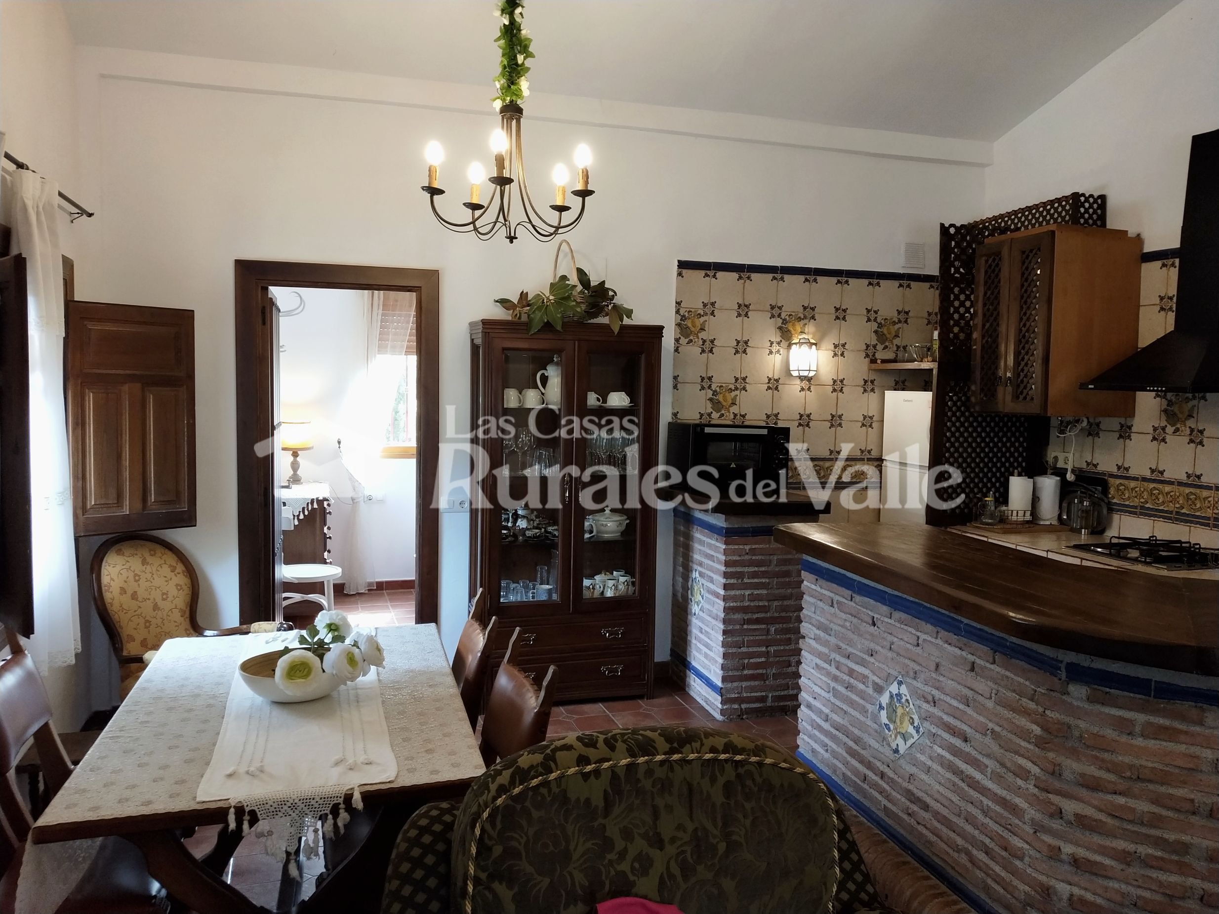 Encantadora casa rural en Granada a los pies de la Sierra de Nigüelas.