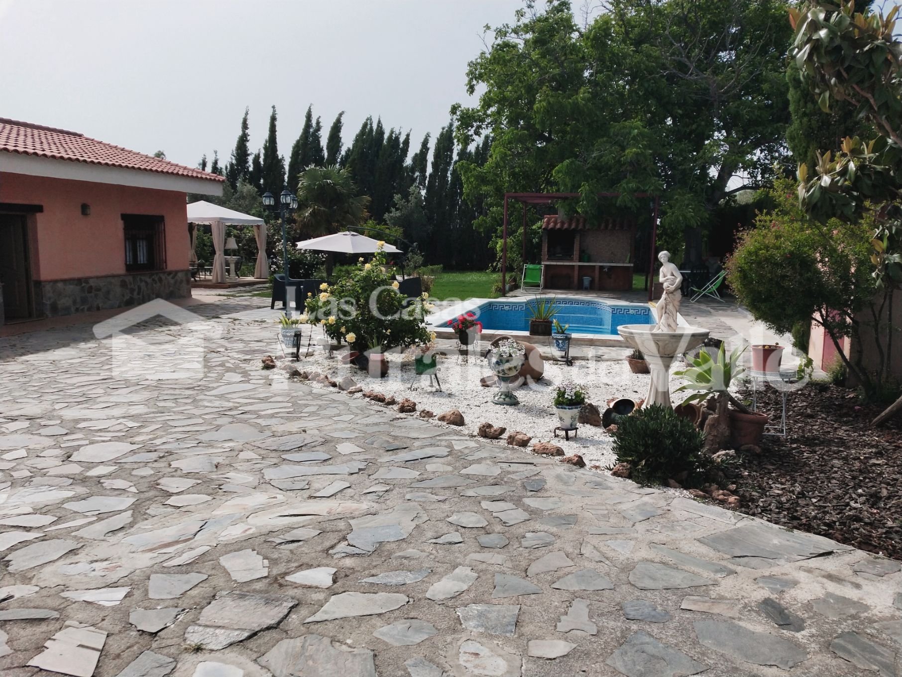 Encantadora casa rural en Granada a los pies de la Sierra de Nigüelas.