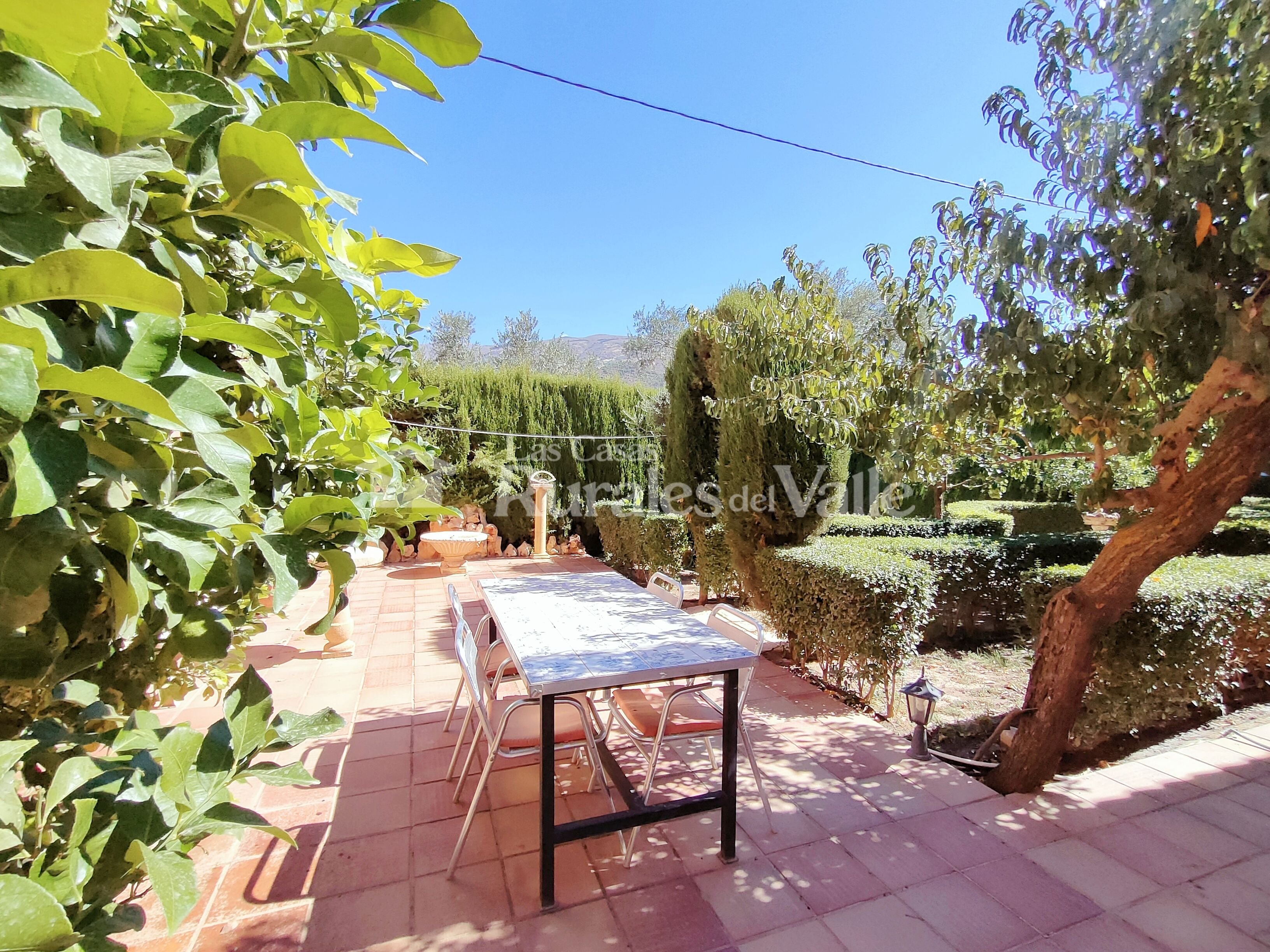 Entrañable casa rural en Granada a la entradas del pueblo de Nigüelas.