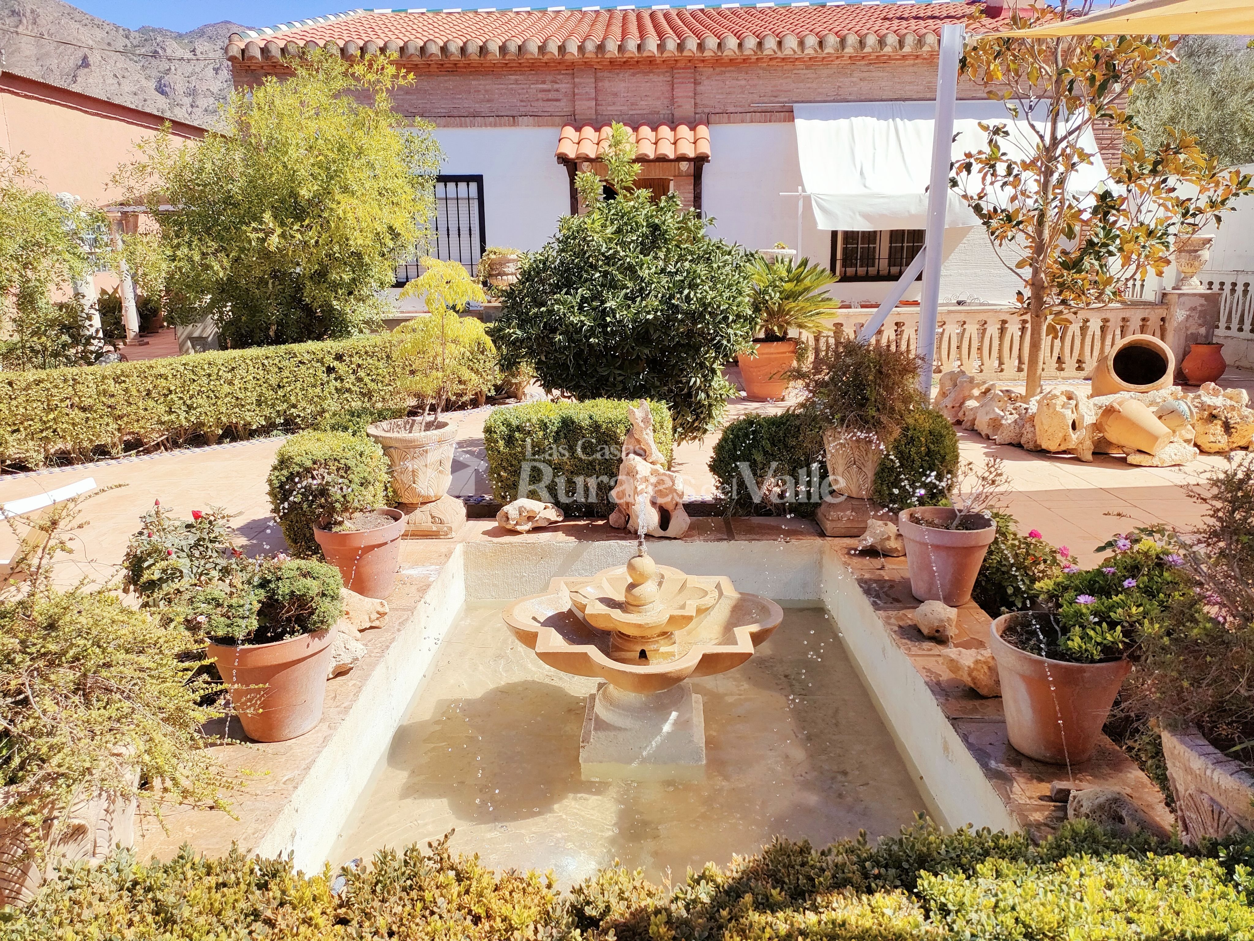 Entrañable casa rural en Granada a la entradas del pueblo de Nigüelas.