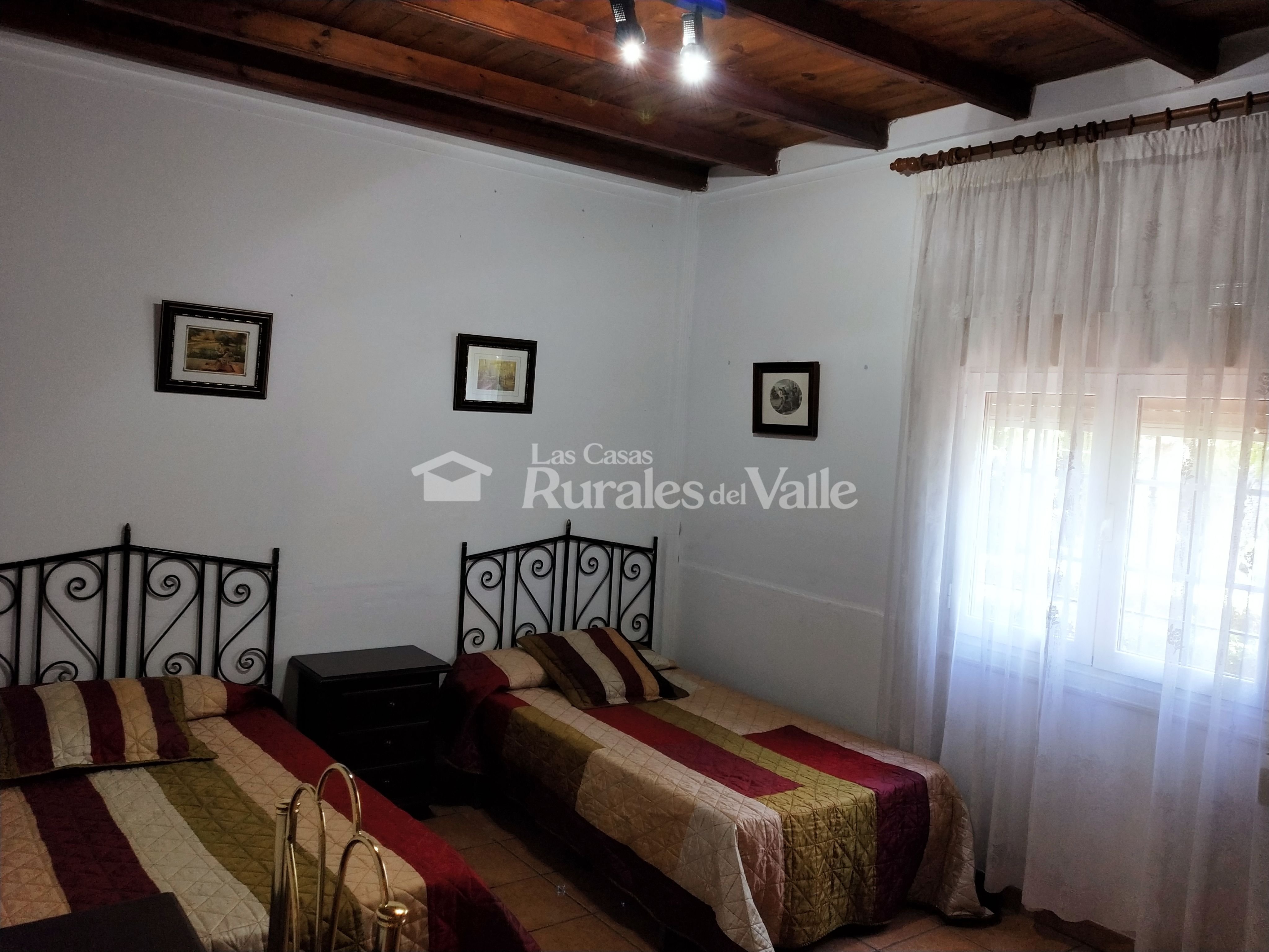 Entrañable casa rural en Granada a la entradas del pueblo de Nigüelas.