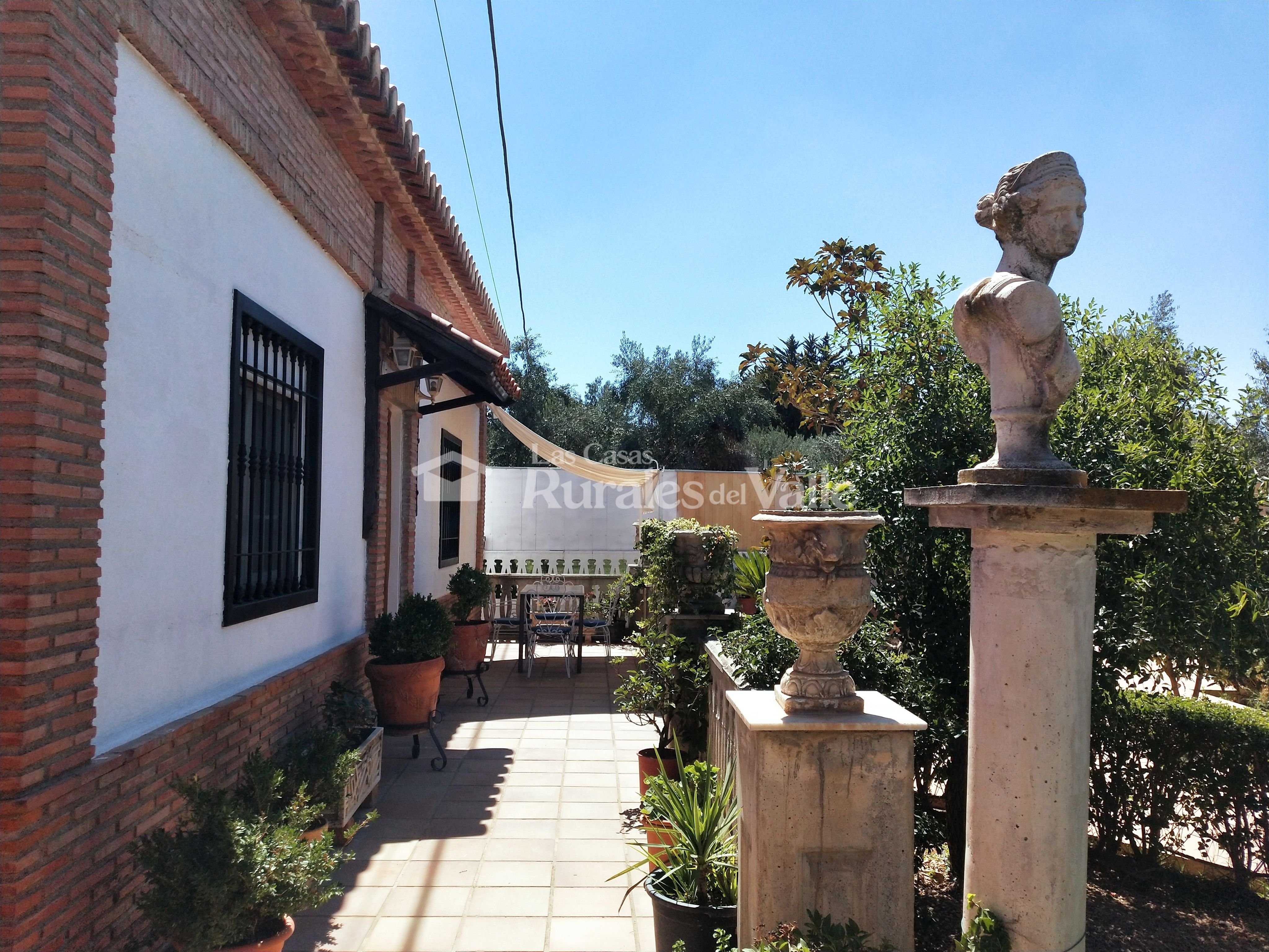 Entrañable casa rural en Granada a la entradas del pueblo de Nigüelas.