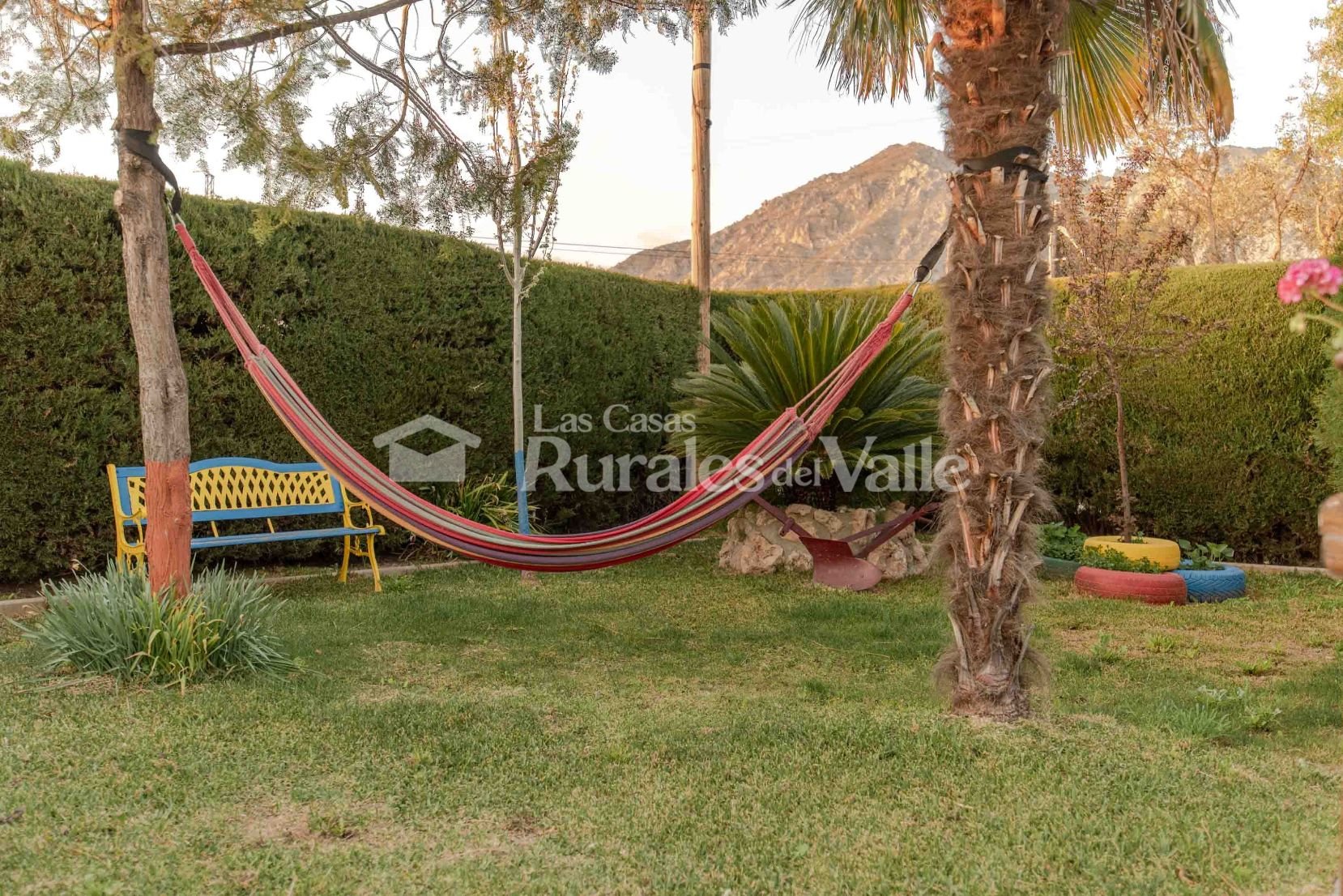 Preciosa y acogedora casa rural en Granada a la entrada del pueblo de Nigüelas.