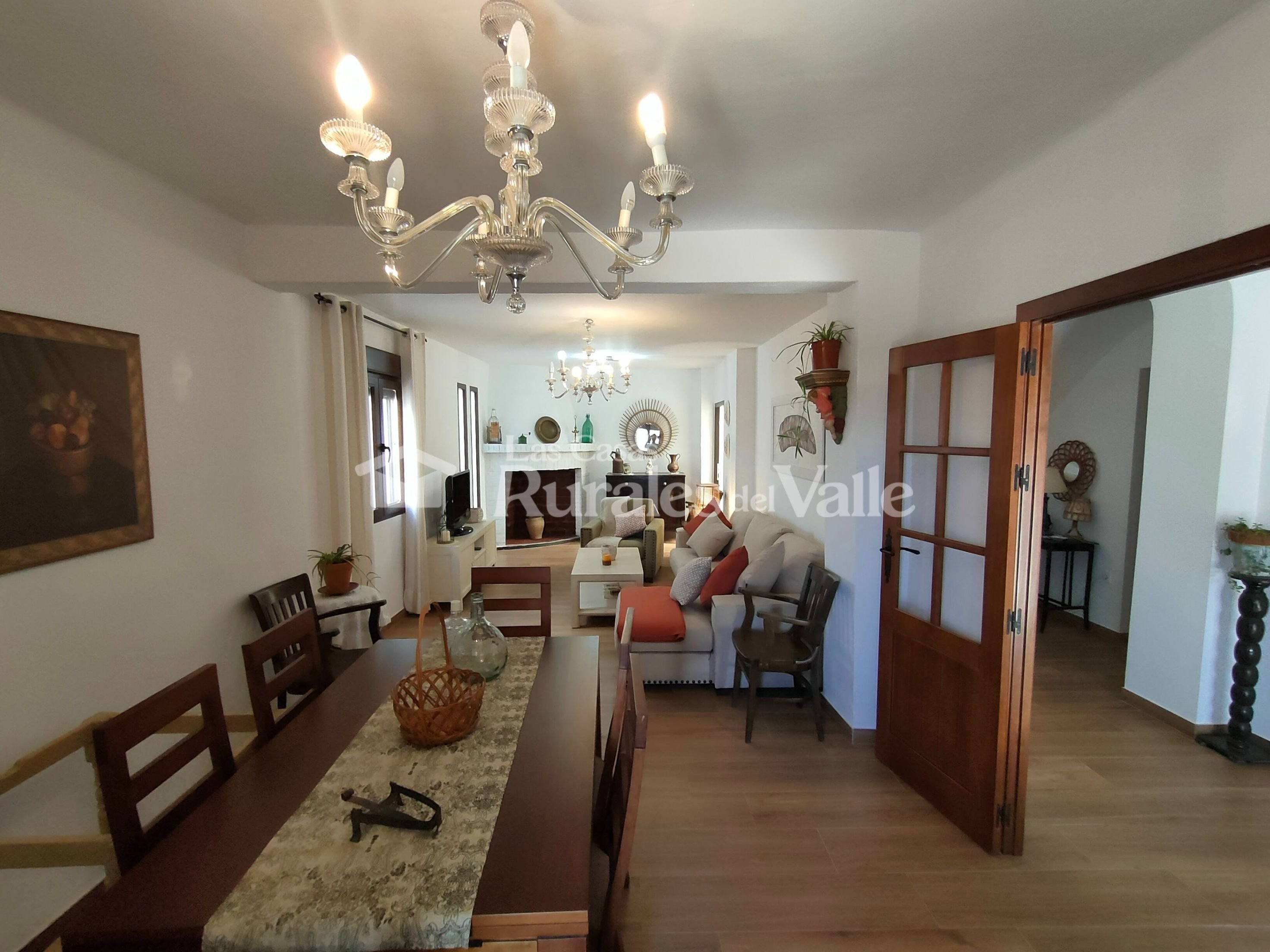 Coqueta casa rural para 8 personas en el casco antiguo de Nigüelas.