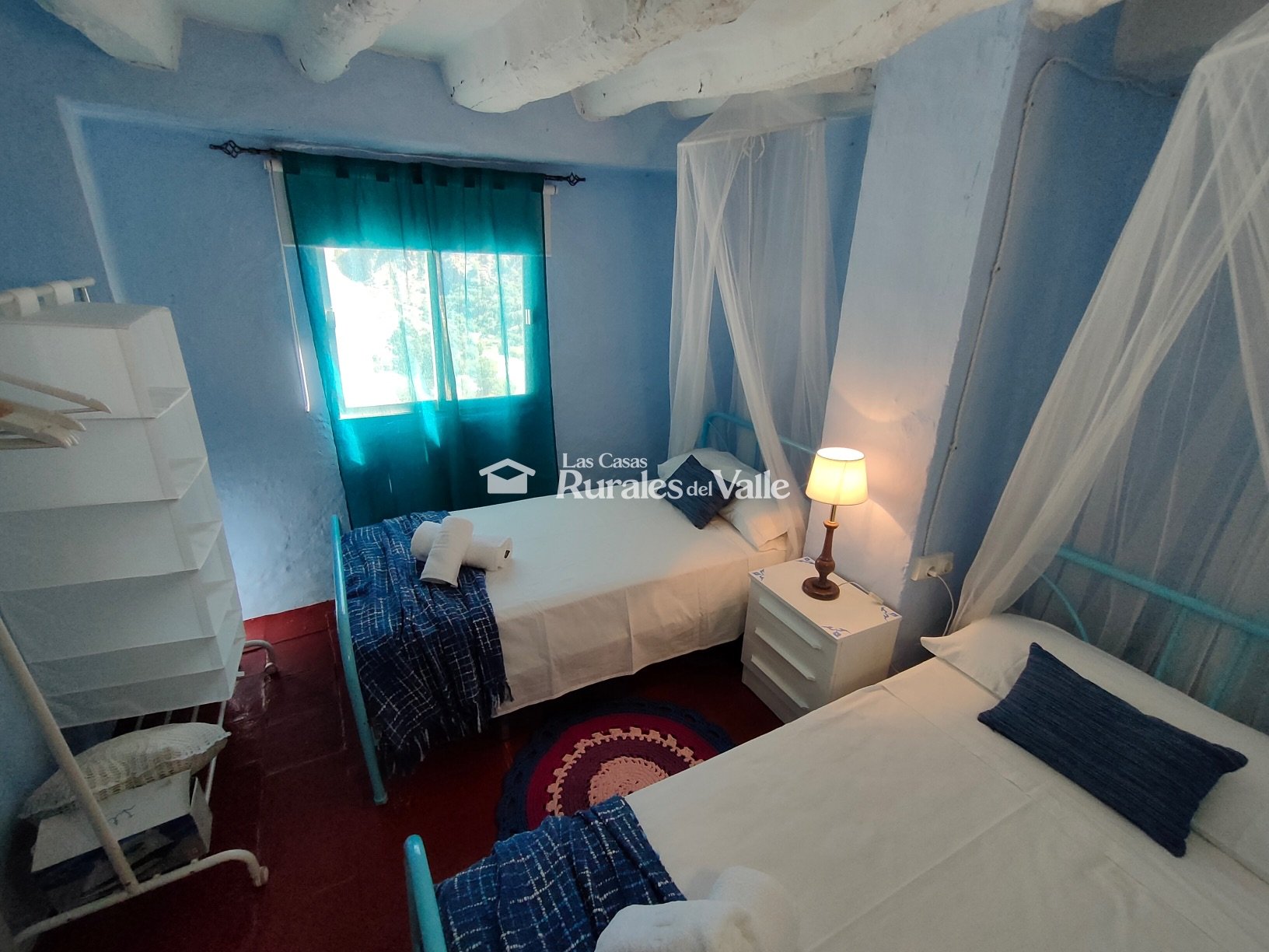 Encantadora casa rural en el pueblo de Izbor, ideal para familia o dos parejas.