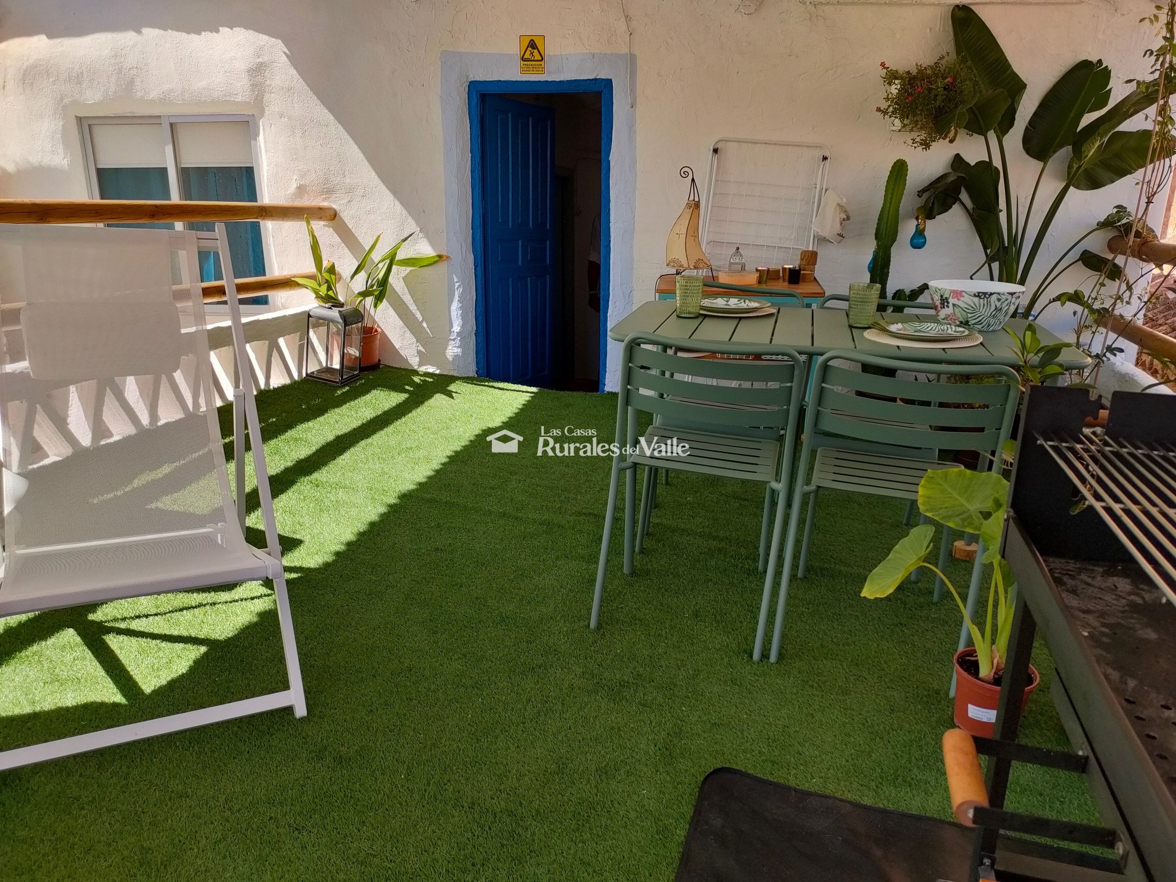 Encantadora casa rural en el pueblo de Izbor, ideal para familia o dos parejas.
