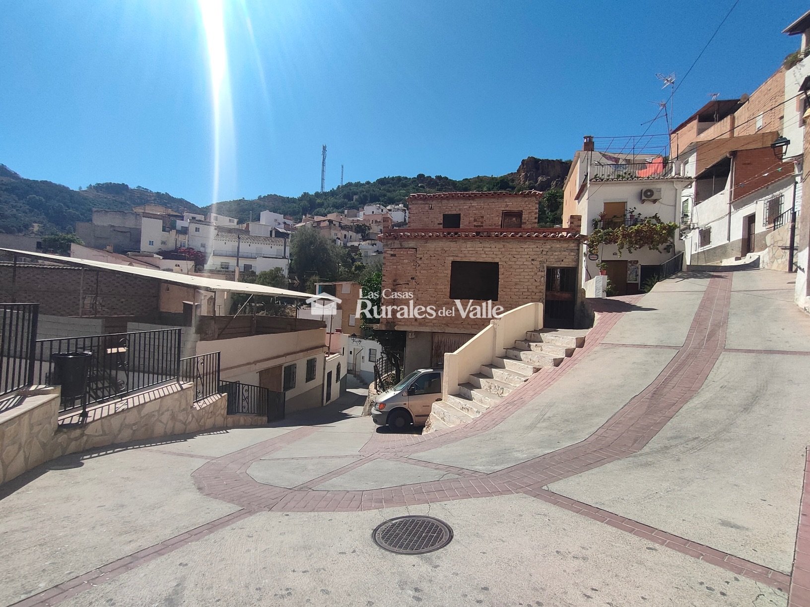 Encantadora casa rural en el pueblo de Izbor, ideal para familia o dos parejas.