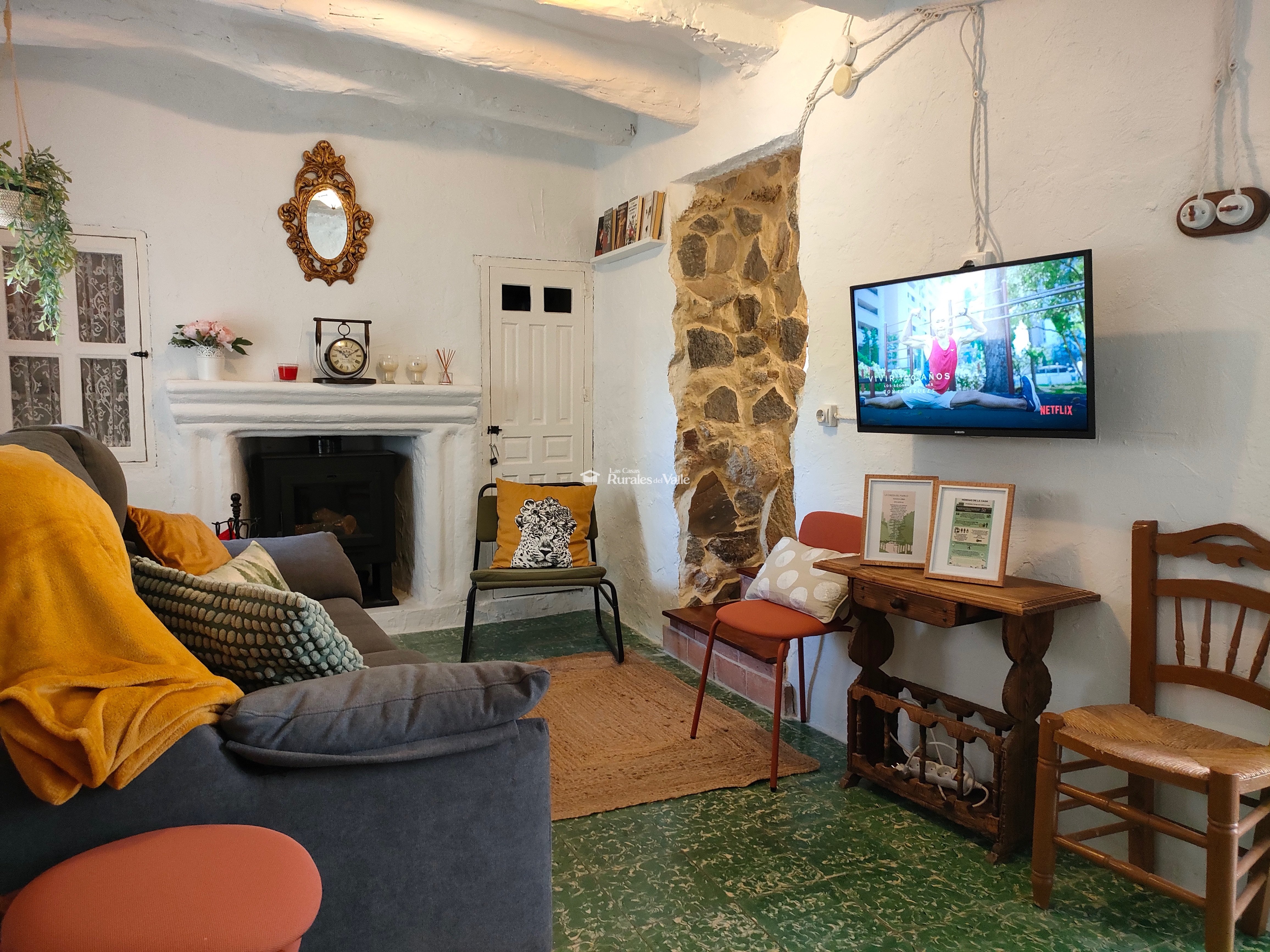 Encantadora casa rural en el pueblo de Izbor, ideal para familia o dos parejas.