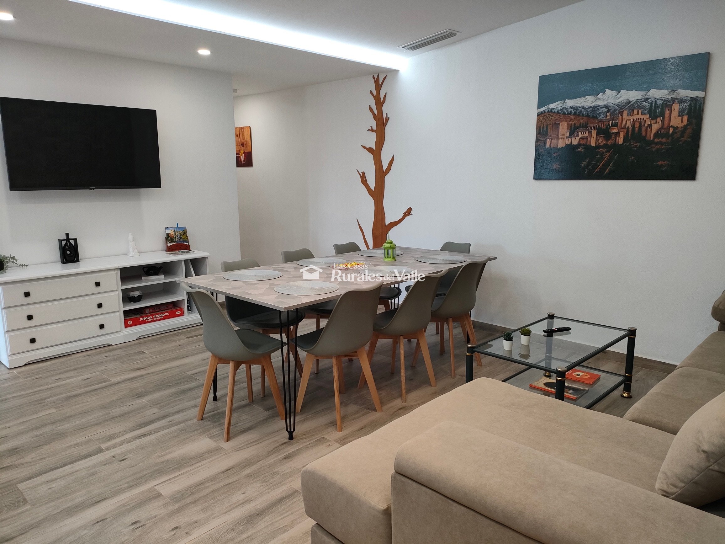 Encantadora casa rural en Nigüelas para 8 o 12 personas, a los pies de la sierra de Nigüelas.