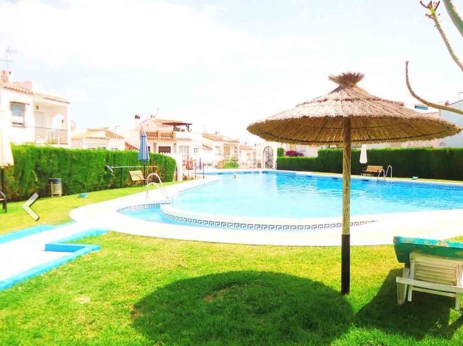Bonita casa rural en la Costa del Sol, Nerja. Ideal para 6 personas y relajarse unos días.