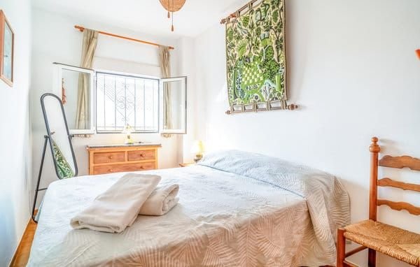 Bonita casa rural en la Costa del Sol, Nerja. Ideal para 6 personas y relajarse unos días.